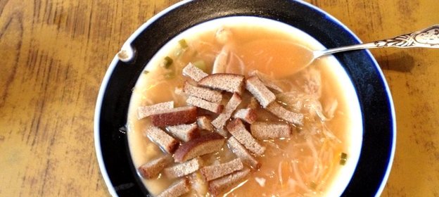 Кислые щи со свининой