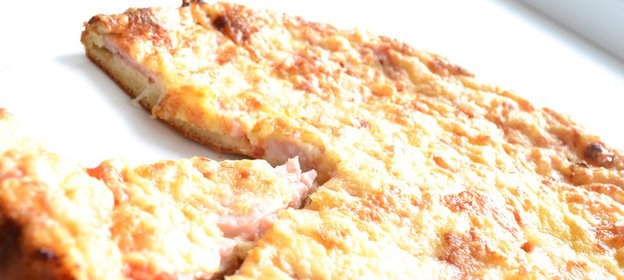 Пицца (очень просто и очень вкусно:))