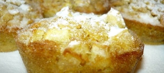 Маффины с овсянкой и яблоками