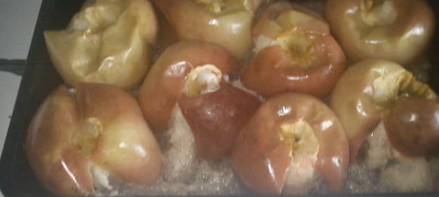 Борщ с морской капустой и грибами