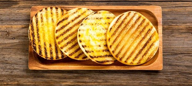 Грильбургер с дзадзики