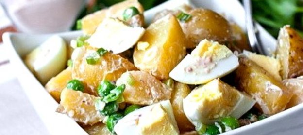 Салат из яиц и картофеля
