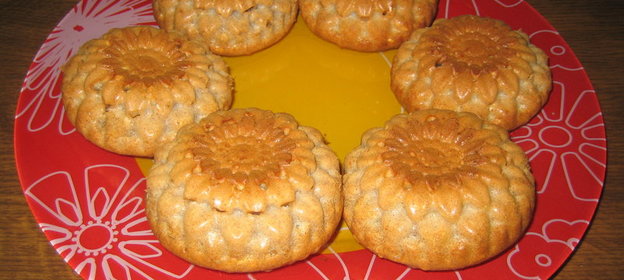 Ржаные маффины с семечками и кунжутом