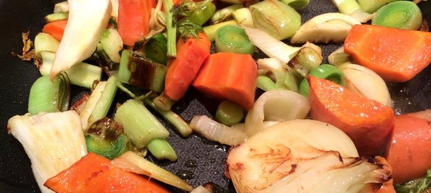 Рыбный бульон из головизны красной рыбы