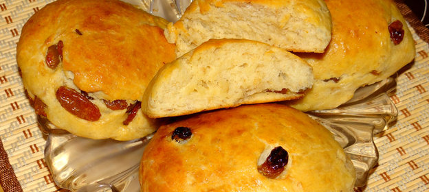 Овсяные булочки с изюмом