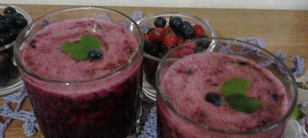 Цитрусовое смузи с черникой