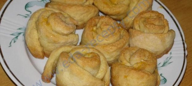 Булочки Розочки из теста