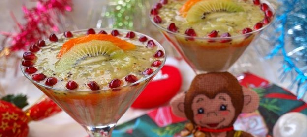 Праздничный фруктовый смузи