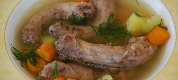 Бульон из куриных шеек