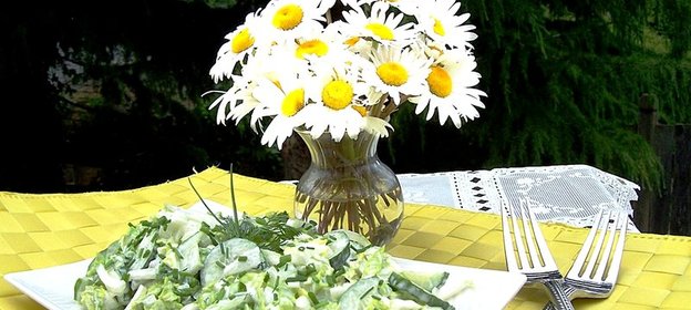 Салат из китайской капусты