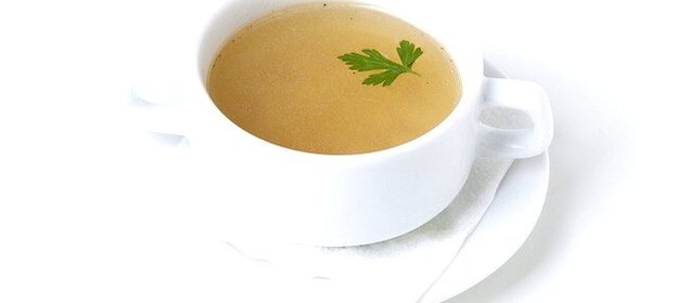 Простой куриный бульон