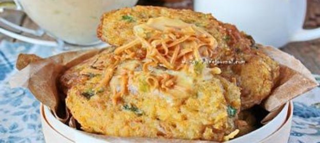 Тыквенно-картофельные оладьи с соусом Brunost