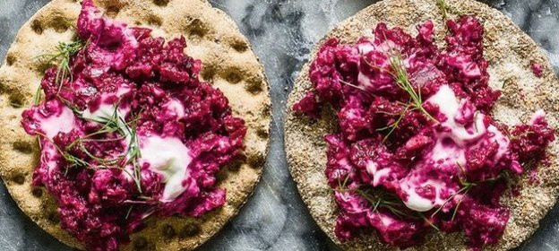 Свекольный соус-дип