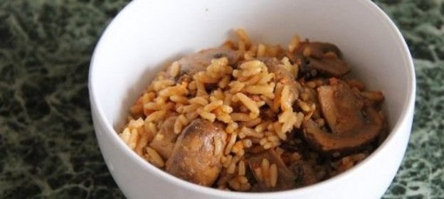 Крабовые палочки с белыми грибами