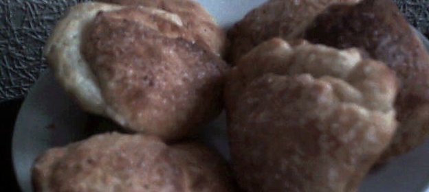 Как будто булочки к чаю