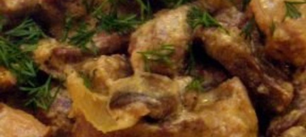 Салат из помидоров и огурцов