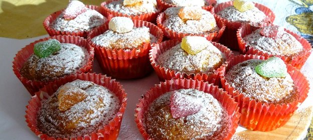 Манные маффины с мармеладом