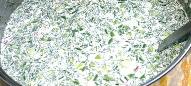 Окрошка на курином бульоне