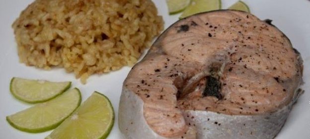 Стейк из семги на пару