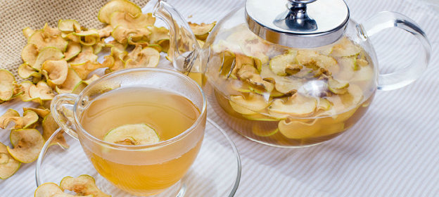 Бульон из цесарки с антоновкой