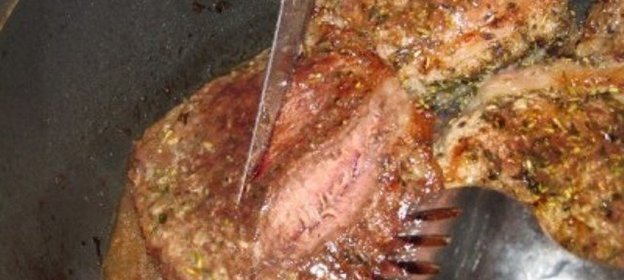 Стейк из мраморной говядины