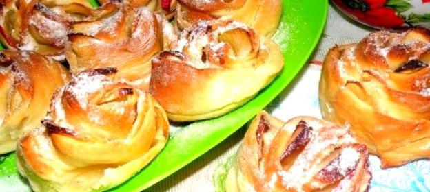 Яблочные булочки