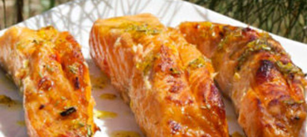 Стейк семги-гриль в имбирно-соевом маринаде