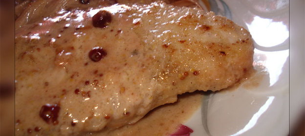 СТЕЙК со сливочно-горчично-коньячным соусом... и БРУСНИЧНЫМ акцентом