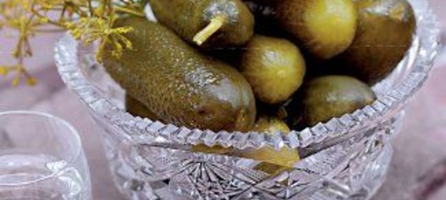 Огурцы соленые