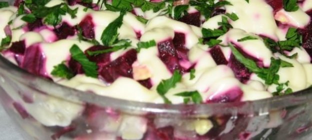 Морская рыба с лимоном и корнем сельдерея