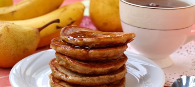 Оладьи с грушами и бананом