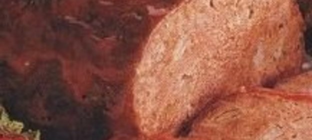 Мясной хлеб с томатным соусом