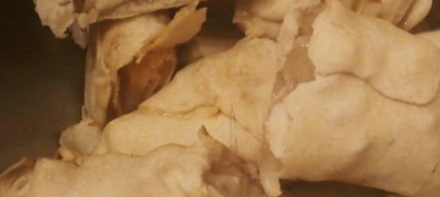 Утка с солеными огурцами