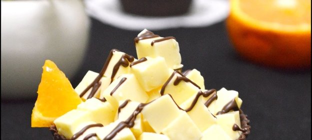 Шоколадные корзинки с лимонным конфи и апельсиново- сливочным желе
