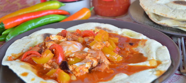 Яичница по-мексикански