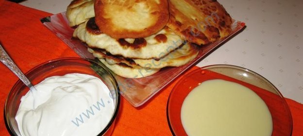 Лепешки из дрожжевого теста