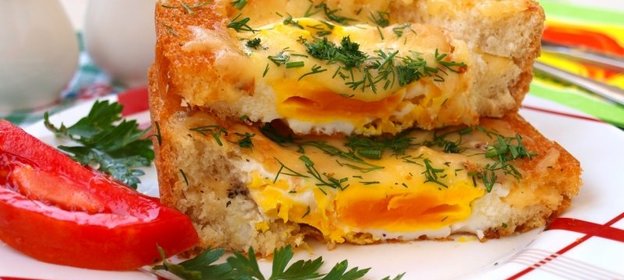 Яичница в бутерброде