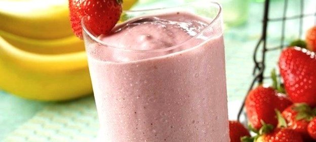 Кокосовый смузи с малиной