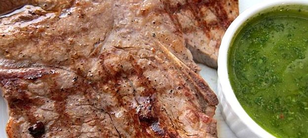 Стейк с соусом Сальса-Верде