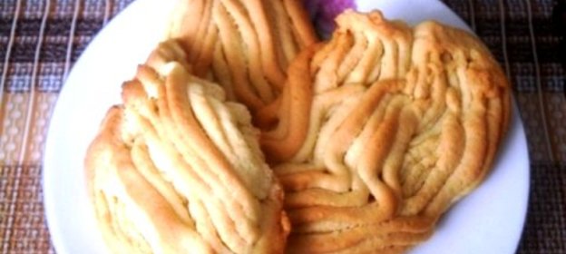 Печенье через мясорубку со сметаной