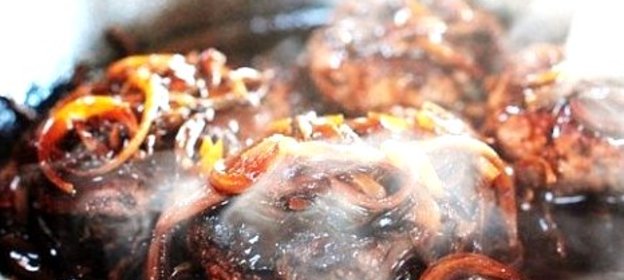 Стейк Солсбери