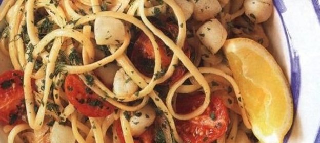 Спагетти с морскими гребешками