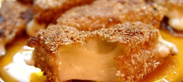 Сырные палочки в панировке