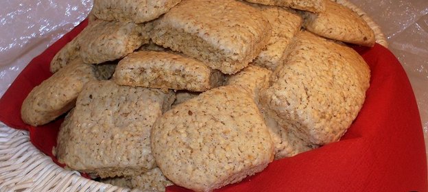 Сладкое печенье с кунжутом