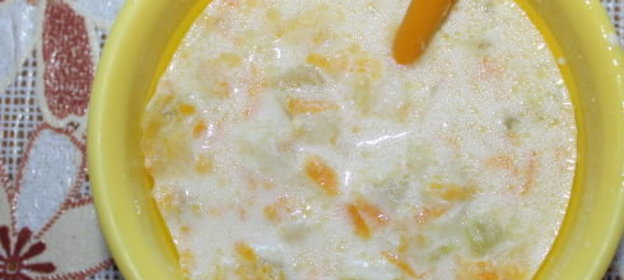 Салат из моркови со свининой