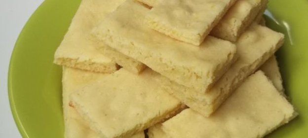 Пирожное на скорую руку к чаю или кофе