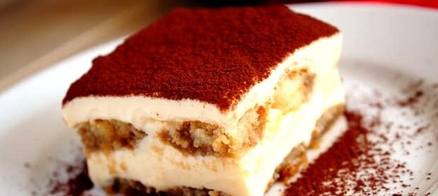 Тирамису с перепелиными яйцами