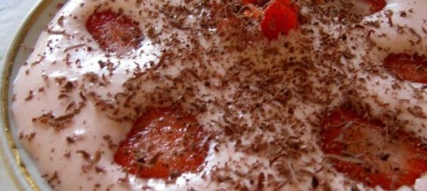 Десерт из клубники