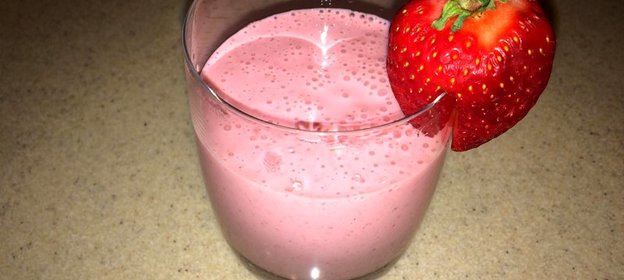 Клубничный смузи
