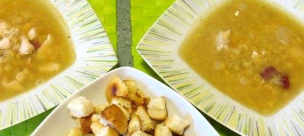 Гороховый суп на мясном бульоне